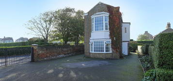 3 bed detached house for sale