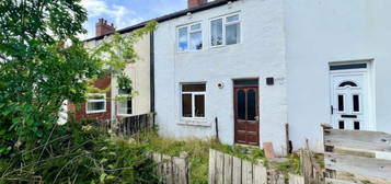 5 bedroom terraced house for sale