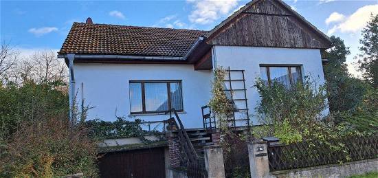 Schönes Einfamilienhaus am Ortsrand von Wiehe bei Roßleben zu verkaufen