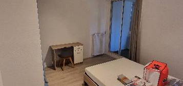 Location appartement 1 pièce 12 m²