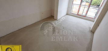 Bandrma Yeni Mahallede Sfr,Balkon Ve Terasl Satlk 2+1 Daire