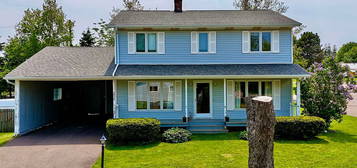 230 Commerce Cres, Summerside, PE C1N 2P2