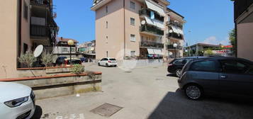 Quadrilocale via Taverne 60, Centro, Agropoli