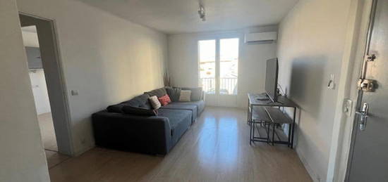 Appartement  à louer, 2 pièces, 1 chambre, 49 m²