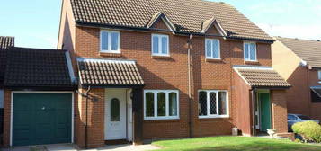 3 bedroom semi-detached house