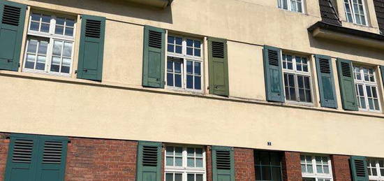 Helle 2,5-Zimmerwohnung mit Balkon als Kaptialanlage