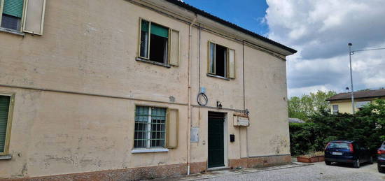 Quadrilocale in vendita in via Bassa, 209