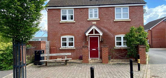 3 bedroom detached house