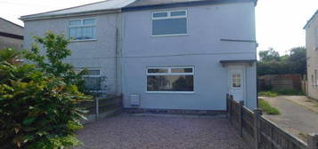 3 bedroom semi-detached house