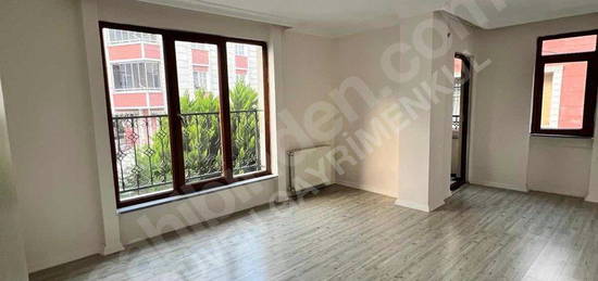 2+1 80m 7 SENELLİK KİRALIK DAİRE