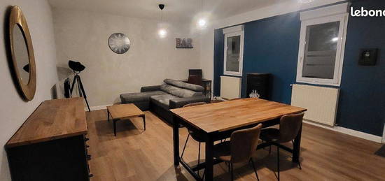 Location meublée 99m² 2 chambres