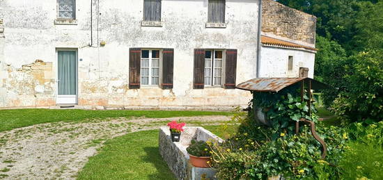 Maison  à vendre, 3 pièces, 2 chambres, 130 m²