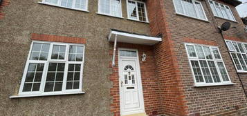 2 bedroom maisonette to rent