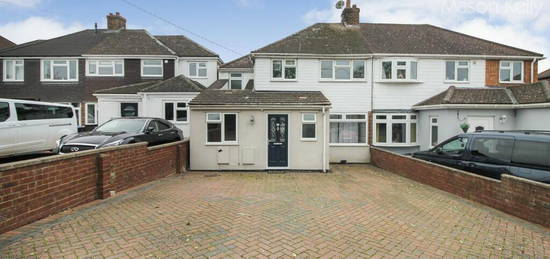 5 bedroom semi-detached house