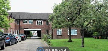 2 bed flat to rent