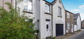 5 bedroom terraced house for sale