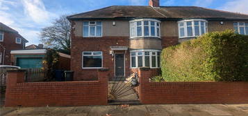 Flat to rent in Linthorpe Road, Newcastle Upon Tyne, Tyne And Wear NE3