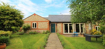 Barn conversion to rent in Will Hall Farm, Alton GU34