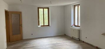 NEUE Küche, NEUES Bad, NEUES Wohnzimmer ... neue Wohnung!