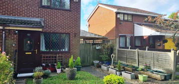 2 bedroom semi-detached house for sale