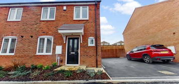 3 bedroom semi-detached house