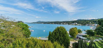 Voll möblierte Studio Wohnung im Herzen von Velden - mit Traum Seeblick / Erstbezug!