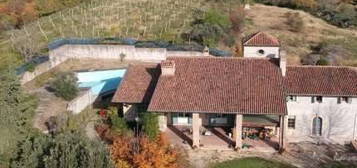 Villa unifamiliare via Grola, Sant'Ambrogio Di Valpollicella, Sant'Ambrogio di Valpolicella