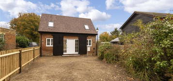 2 bedroom detached house for sale