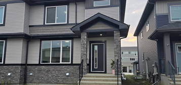 7 Penn Pl, Spruce Grove, AB T7X 2W6