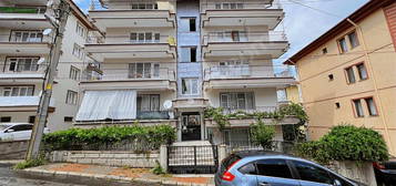 AFYON BAYLAN EMLAKTAN İSTİKLAL MAHALLESİ KİRALIK ARA KAT DAİRE