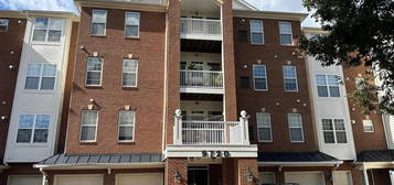 9720 Holmes Pl Unit 307, Manassas Park, VA 20111