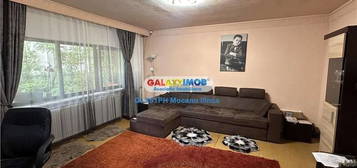 Vanzare apartament 3 camere, in Ploiesti, zona Cantacuzino