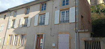 Maison de village 6 pièces 200 m²