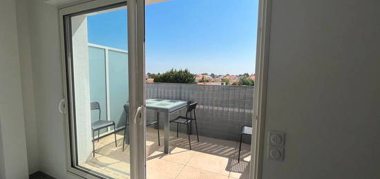 Location T2 43 m² - terrasse - Parking couvert