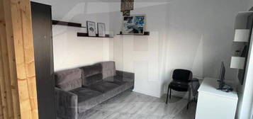 Apartament 1 camera, terasa, parcare, zona semicentrala