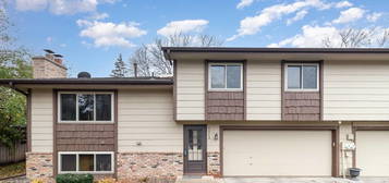 5560 Aldrich Dr N, Brooklyn Center, MN 55430