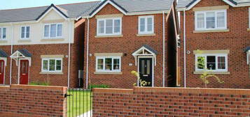 3 bedroom detached house