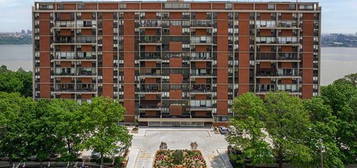 4 Horizon Rd #1414, Fort Lee, NJ 07024