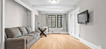 25 Tudor City Pl Apt 303, New York, NY 10017