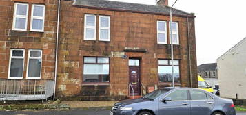 2 bedroom ground floor flat for sale