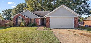 406 Twisted Oak Cv, Richland, MS 39218