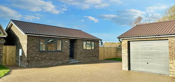 2 bedroom detached bungalow for sale