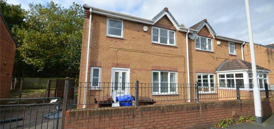 4 bedroom semi-detached house