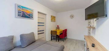 Apartament 3 camere la Intim