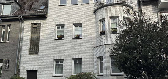 Moderne 3 Zimmer-Maisonette-Wohnung in super Lage von Düsseldorf-Gerresheim....