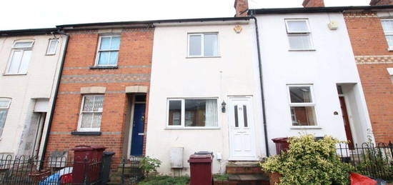 Terraced house to rent in Edgehill Street, Reading RG1