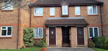 Maisonette for sale in Wexham Road, Slough, Berkshire SL2