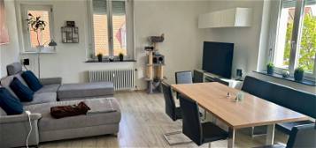 Wohnung 110m²-Hohe Decken -Sehr Edel-Balkon-Küche-Zentral DS