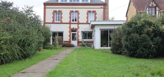 Maison 5 chambres à Louviers - 196 m² habitables