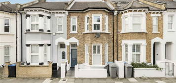 Flat for sale in Ravensworth Road, London NW10